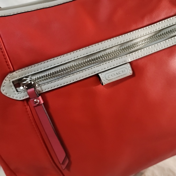 Coach Smooth Leather color block Shoulder Bag - Picture 11 of 11